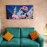بيت ضيافة Venezia 3*